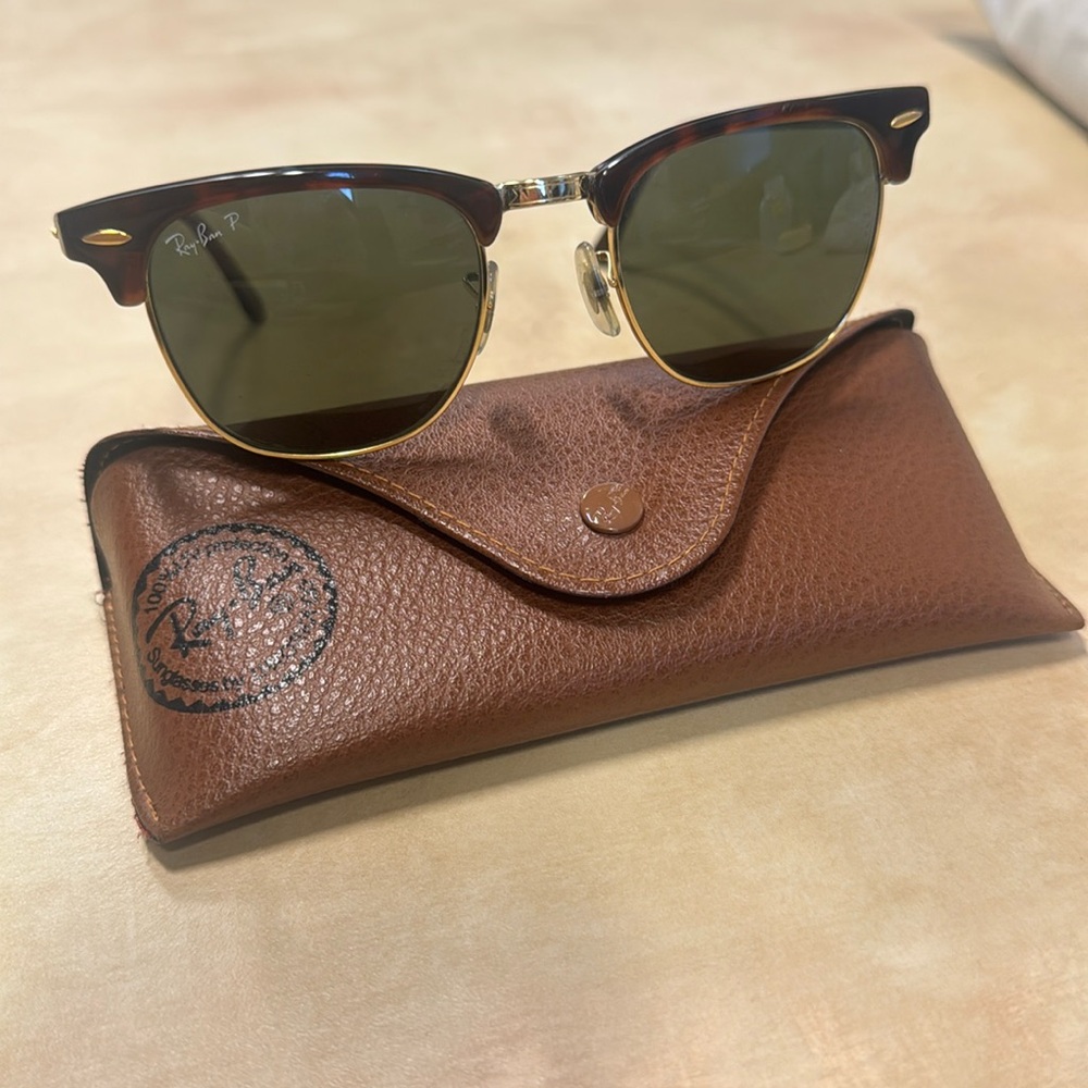 Ray Ban CLUB-MASTER Sunglasses (gender nuetral)